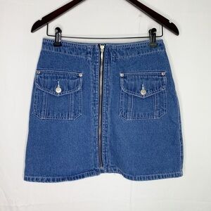 Vintage Easy Wear/ Full Front Zip Denim Mini Skirt